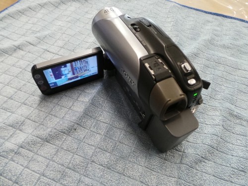 Sony dcr dvd203e handycam - dcr-dvd203e,