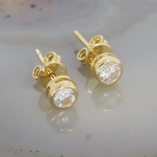 Wert 1150 € Solitär Brillant Ohrringe (0,30 carat) 750 18 Karat Gelb Gold