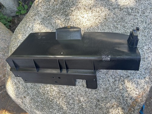 Batterie abdeckung unter - batterie-abdeckung,