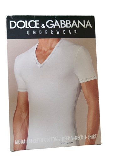 Dolce gabbana - dg, &