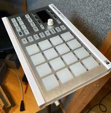 Native Instruments Maschine