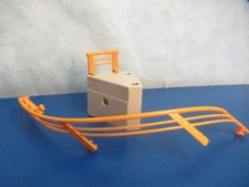 Sockel + Geländer zu 5302