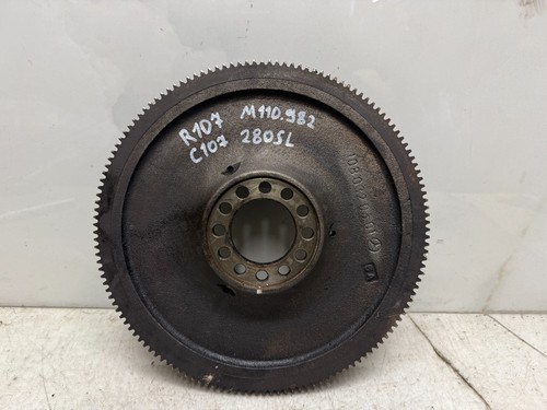 Mercedes r107 c107 - mercedes,