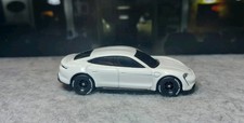 Hot Wheels Porsche Taycan