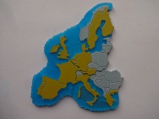 Gesellschaftsspiel / Alle Hauptstädte der Union ( Plastik Puzzle )