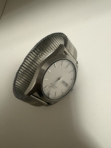 V743 9a20 seiko mens sports - v743-9a20,