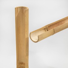 Bambusrohr mit Längsspalt