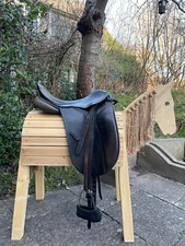 County Dressursattel 34 Kammer Sitz 18 schwarz