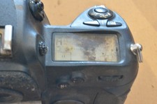 Nikon D2Xs BODY TEILETRÄGER