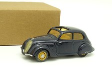 Montiertes Resin Modell 1/43 -