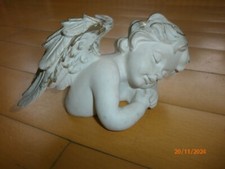 Gips Putte schlafender