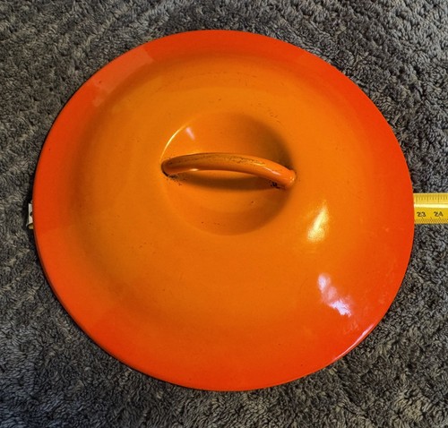 Vintage cousances creuset - le,