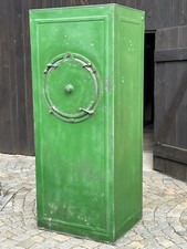 4/2/322  Blechschrank