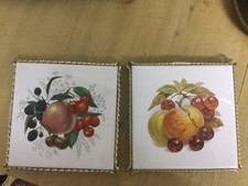 Vintage 70er Topfuntersetzer  Kachel im Gestell Früchte