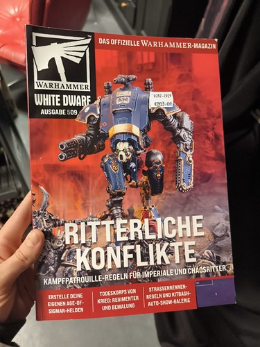 White dwarf 509 - white,