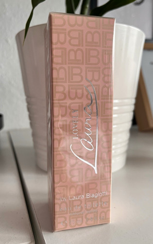 Laura biagiotti lovely - laura,
