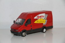 1/43 Old-Cars Agritec Iveco Daily "Scuderia" rot unbespielt ohne OVP
