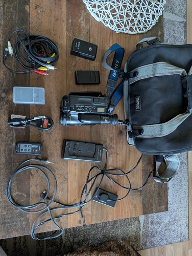 Sony handycam ccd tr705e - ccd-tr705e, hi8