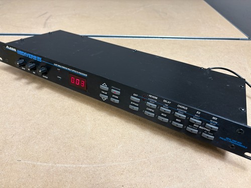 Alesis midiverb iii - alesis,