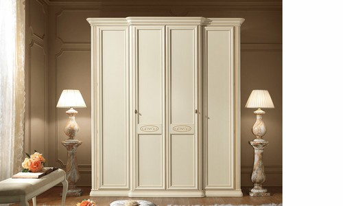 Klassischer kleiderschrank - klassischer,