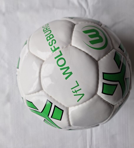 Vfl wolfsburg fussball ball - wolfsburg, fussball,