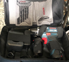 Bosch Professional GSR 12V-15