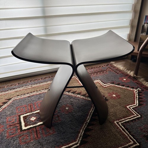 Sori yanagi butterfly hocker - sori,