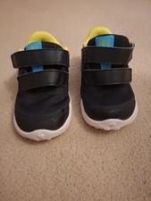 Baby Schuhe NIKE Grosse 21