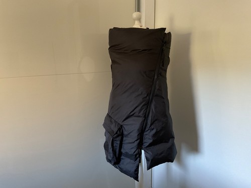 Rundholz black label - label, daunen