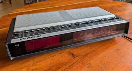 Universum 1502 vintage - universum,