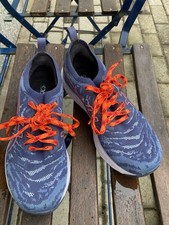 Damen Laufschuhe ASICS Gel Cumulus Gr 39 /6 Fast Wie Neu