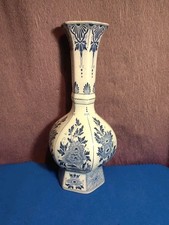 Delfter blau & weiße Vase 27