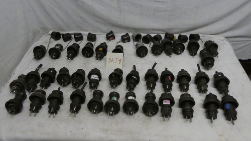 Stecker bakelit 220 - 1x,