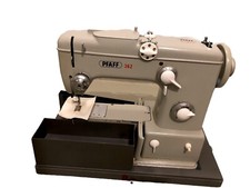 Nähmaschine Pfaff 362 mit Zusatzteilen