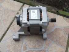 Elektromotor  Waschmaschine Bauknecht  Mod. HWM 8F4
