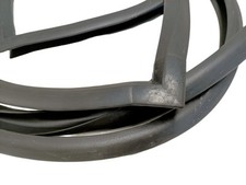 W114 W115 Heckklappe / Kofferraum Dichtung Neu