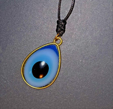 Nazar Glücksauge Auge Schutz blau Anhänger mit Kette mit Farbwechsel Effekt