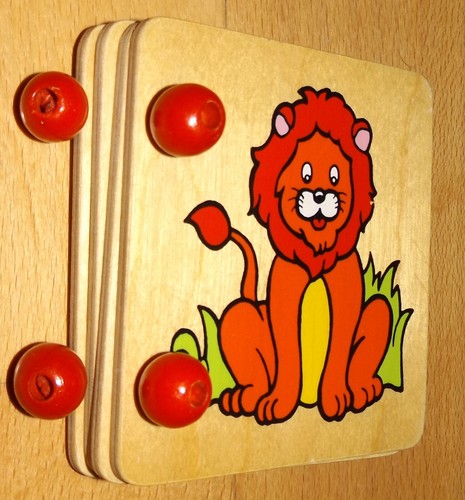 Beeboo babybuch aus hoz - beeboo,