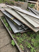 Altmetall Schrott (zerlegte Fertigteilgarage aus Stahl)