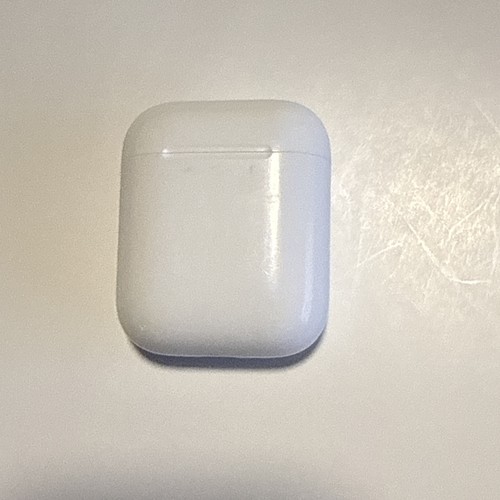 Apple airpods 1st 2nd - 1st,