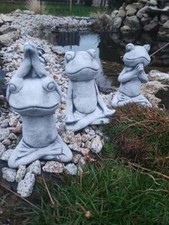 Steinfigur Yoga Frosch