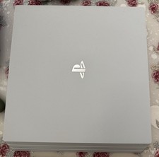 Sony PlayStation 4 Pro Weiß