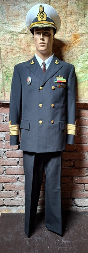 Romanian vice admiral uniform