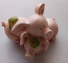 Glücksschweinchen, zwei übereinanderliegende, 8 x 5 cm