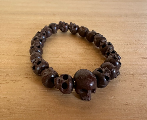 Buchsbaum totenkopf perlen - buchsbaum,