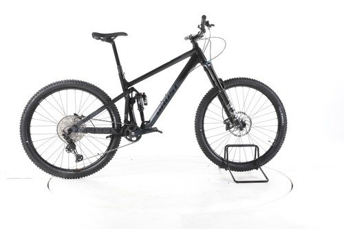 Ghost riot essential - riot,