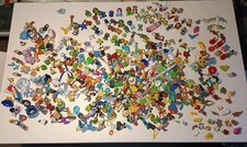 kinder überraschungseier figuren Konglomerat