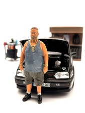 1:18 Resin Figur unbemalt Mann