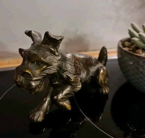 Süßer terrier figur - terrier,