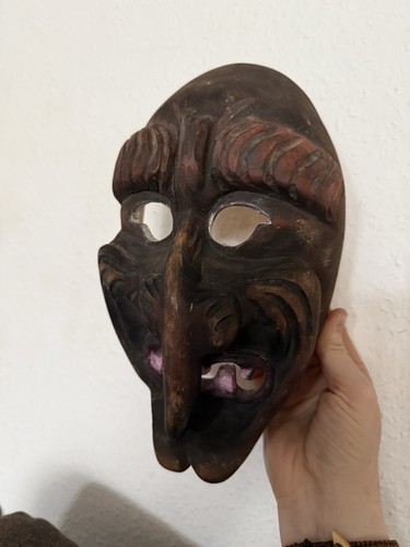 Larve holzmaske hexe - hexe, zunft